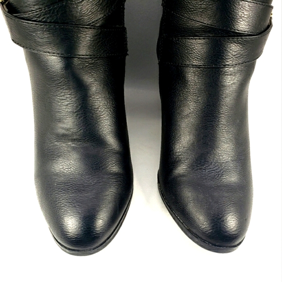 Apt. 9 Advisor Black Vegan Leather, Side Zip, Almond Toe, Bootie. Women's 7.5M - Picture 6 of 12